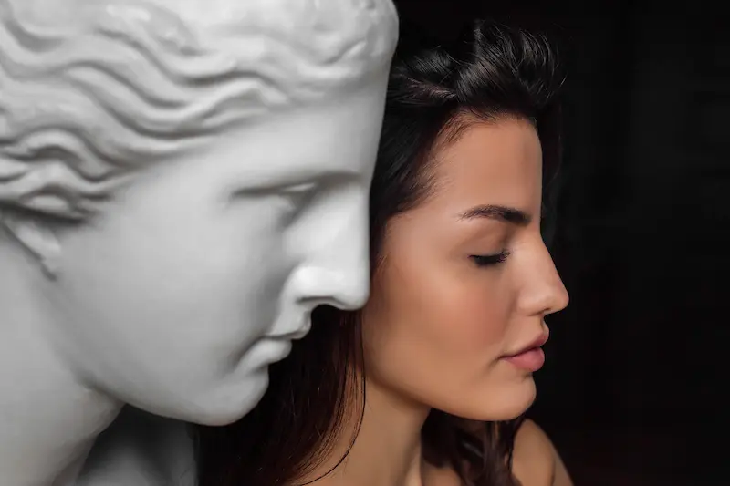 Why Do People Choose To Undergo a Facelift Procedure?